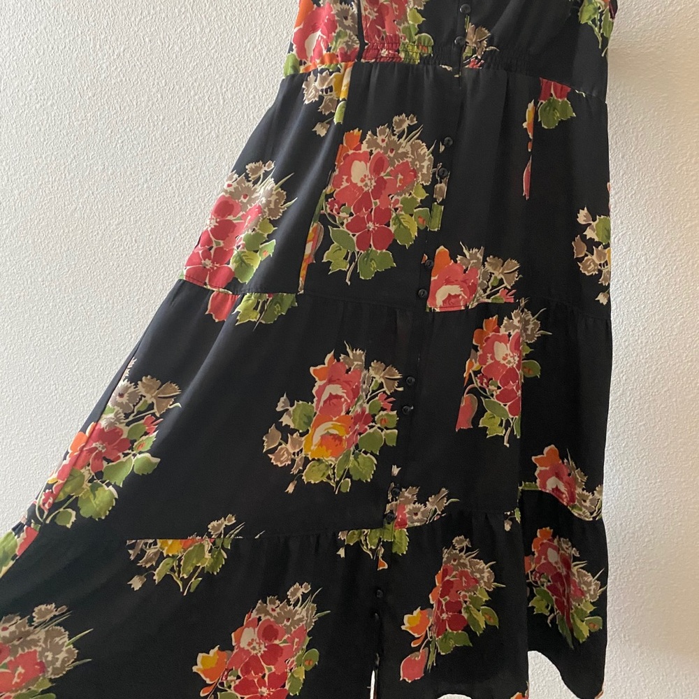 Button Down Spring Dress - Picture 4 of 6
